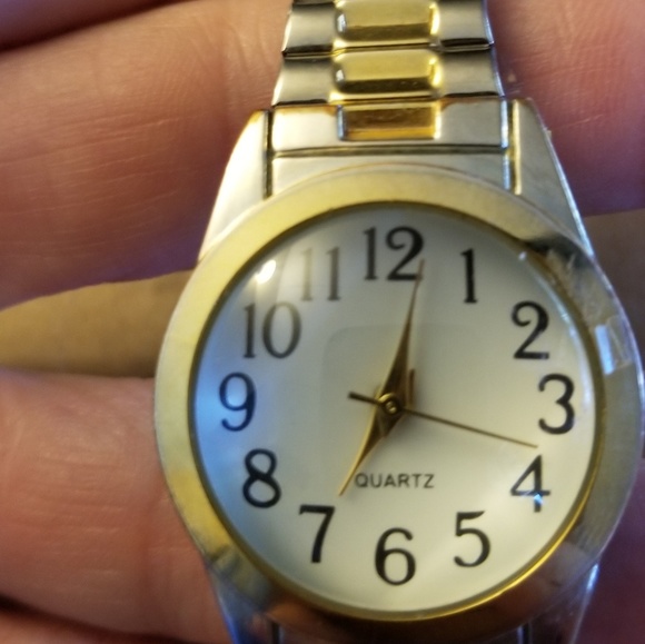 Quartz Watch - Picture 3 of 3